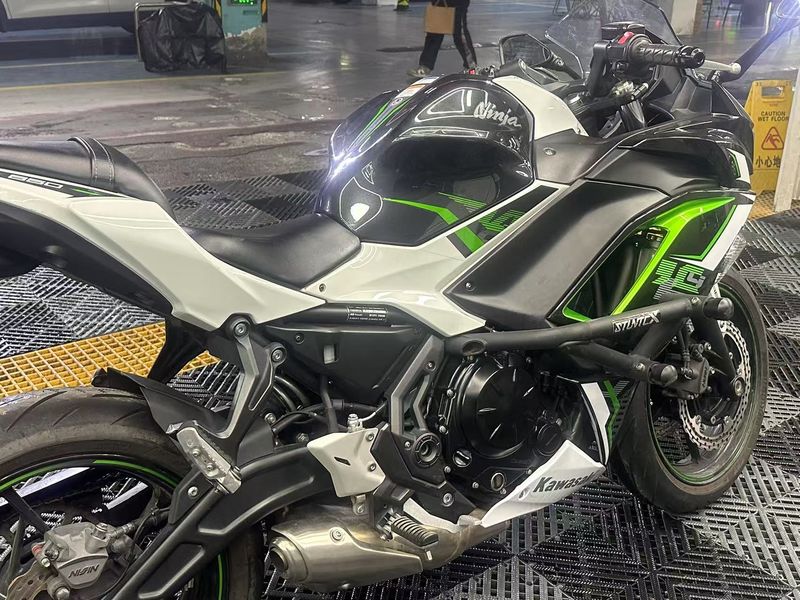 二手川崎Ninja 650 