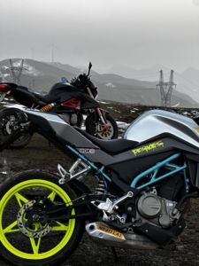 二手春风250NK