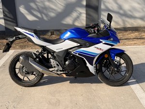 二手豪爵铃木GSX250R