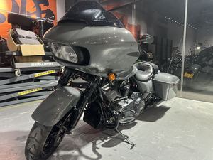 二手哈雷戴维森公路滑翔 Road Glide