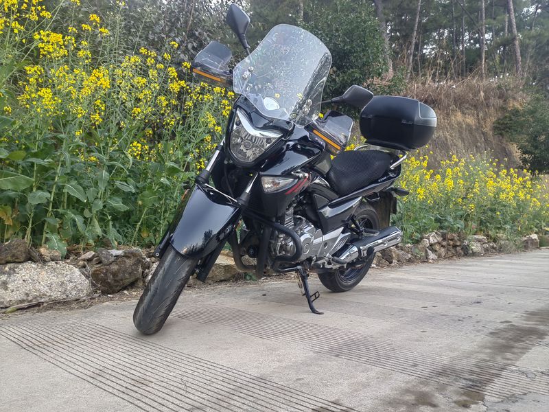 二手豪爵铃木骊驰 GW250