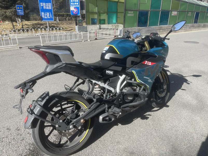 二手春风250SR