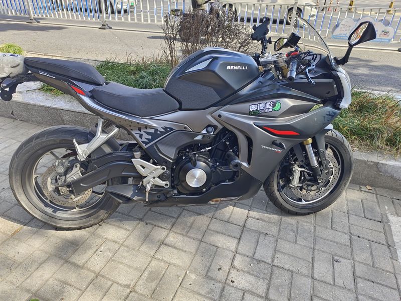 二手贝纳利龙卷风 Tornado 552R