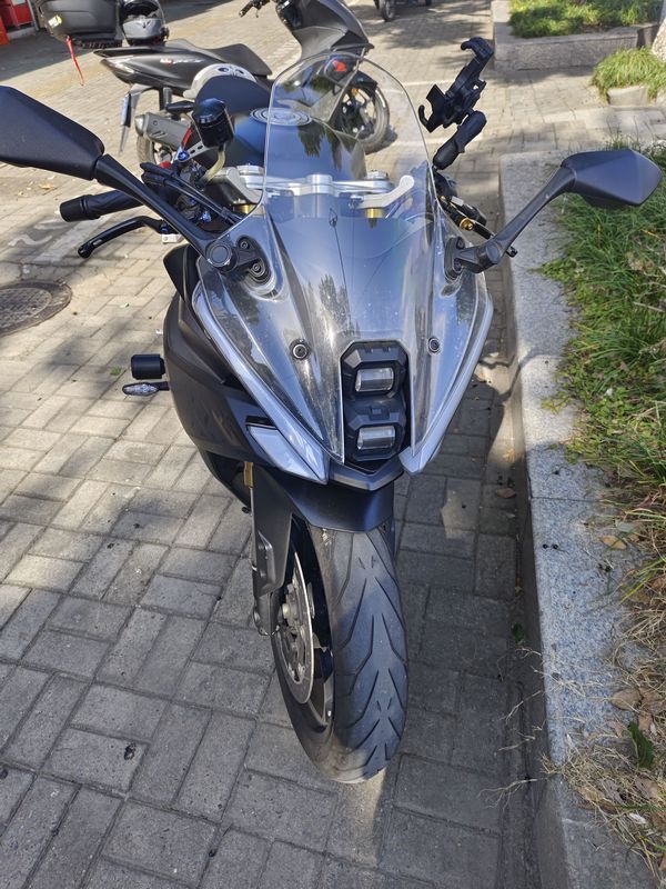 二手贝纳利龙卷风 Tornado 552R