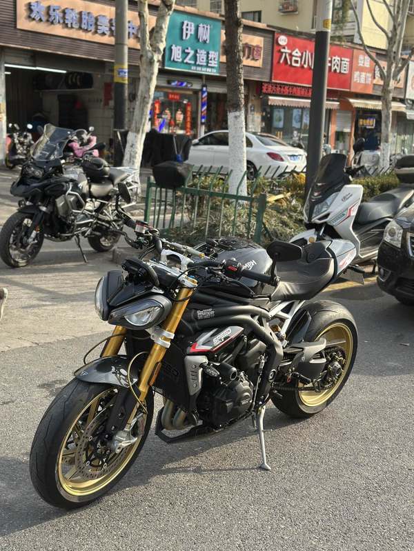 二手凯旋Speed Triple 1200