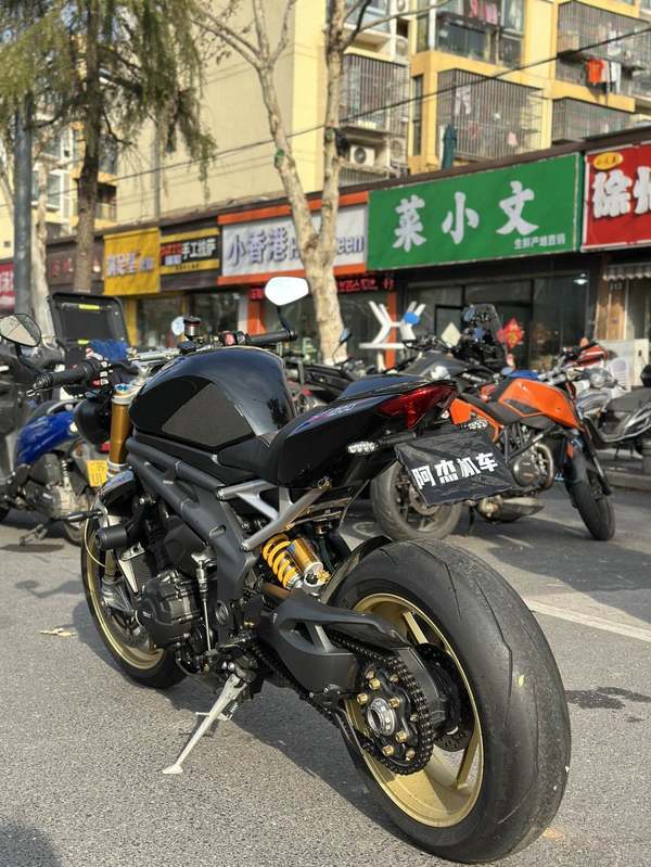 二手凯旋Speed Triple 1200