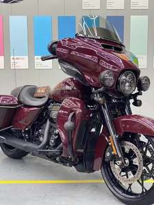 二手哈雷戴维森大道滑翔 Street Glide