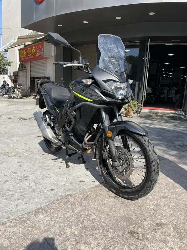 二手川崎Versys-X 300 