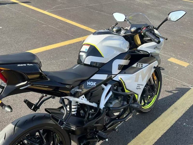 二手春风250SR