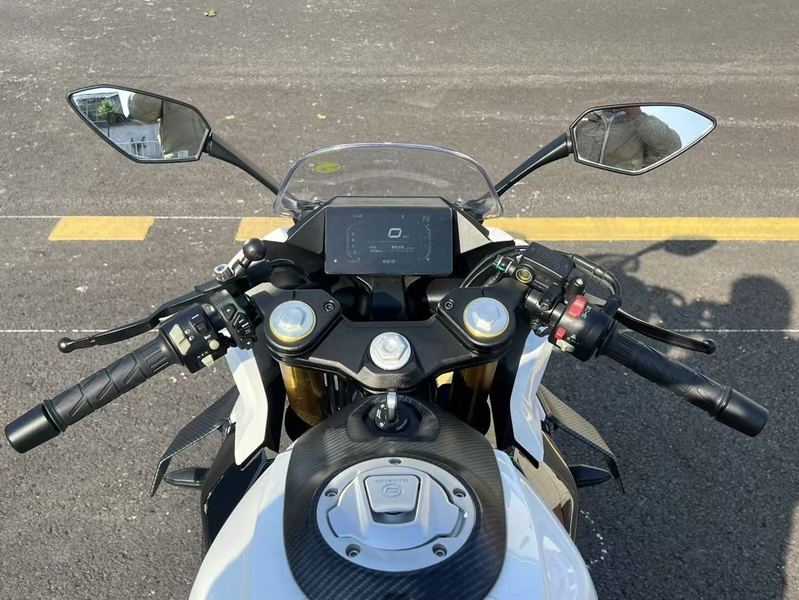 二手春风250SR