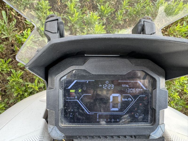 二手布雷斯通极宙 ADV150