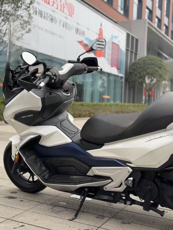 二手大阳V锐 ADV350