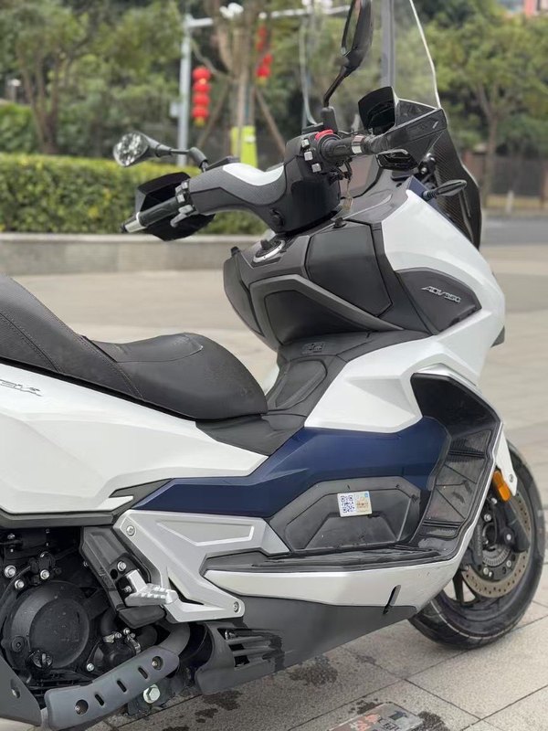 二手大阳V锐 ADV350