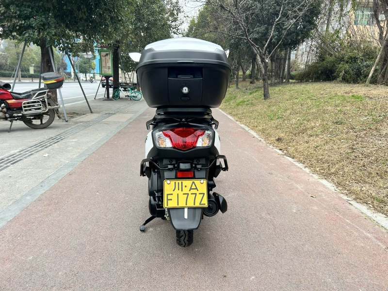二手豪爵VSR125