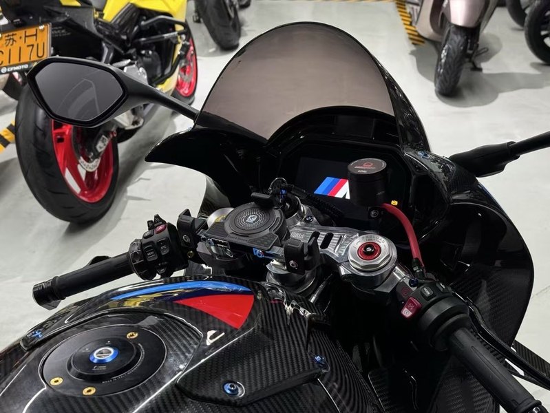 二手宝马M 1000 R