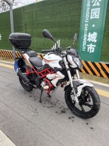 二手贝纳利红宝龙 TNT150i