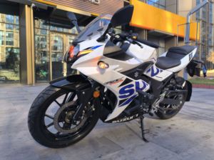 二手豪爵铃木GSX250R