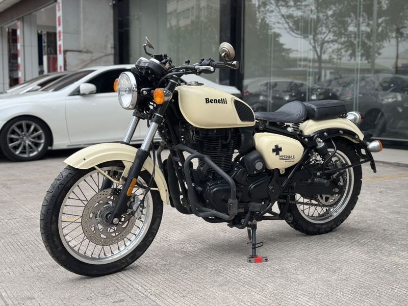 二手贝纳利帝国 imperiale 400