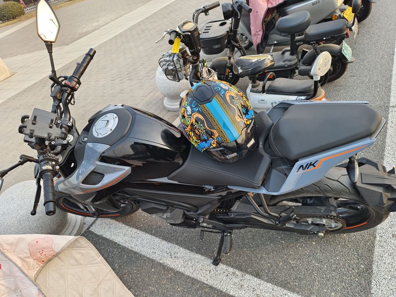 二手春风250NK