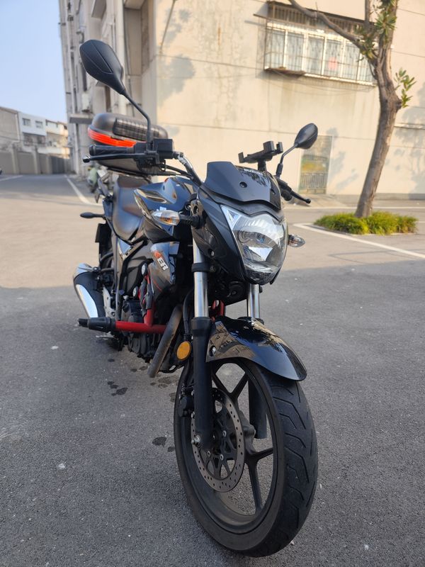 二手济南铃木极客飒 Gixxer 155 NK