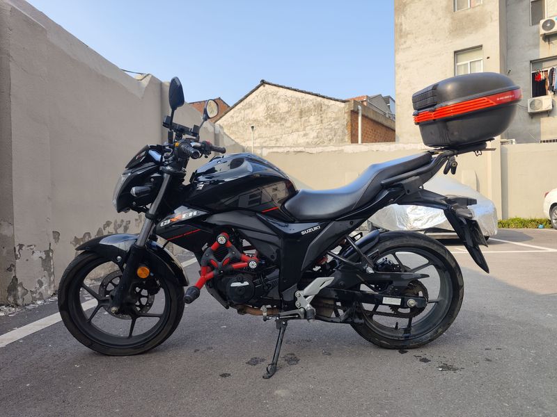 二手济南铃木极客飒 Gixxer 155 NK
