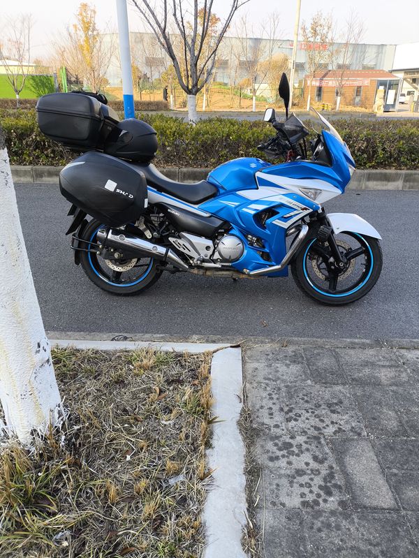 二手豪爵铃木骊驰 GW 250F
