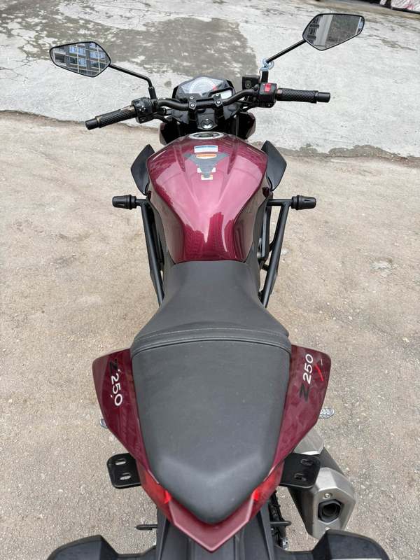 二手川崎Z 250