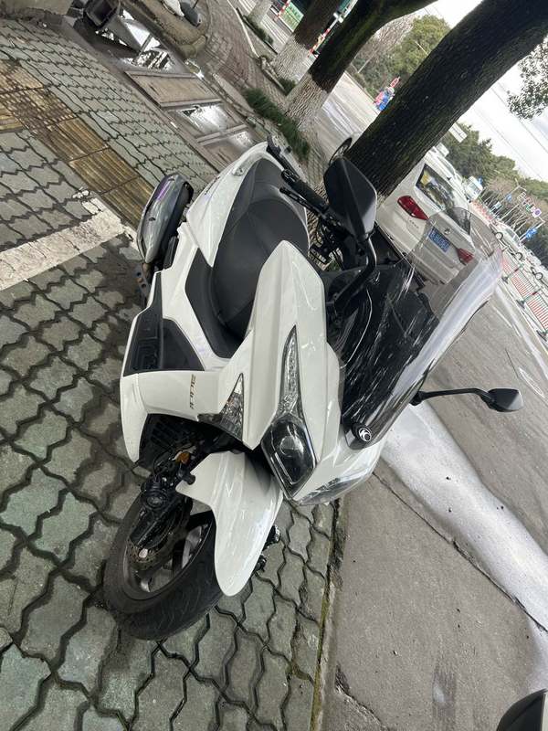 二手光阳Xciting 300i