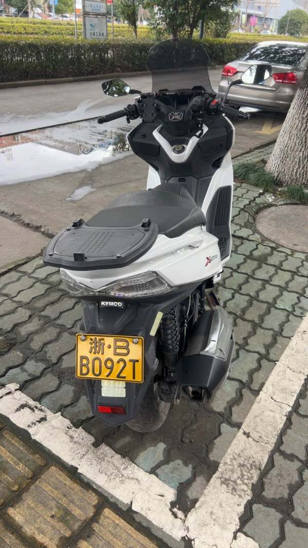 二手光阳Xciting 300i