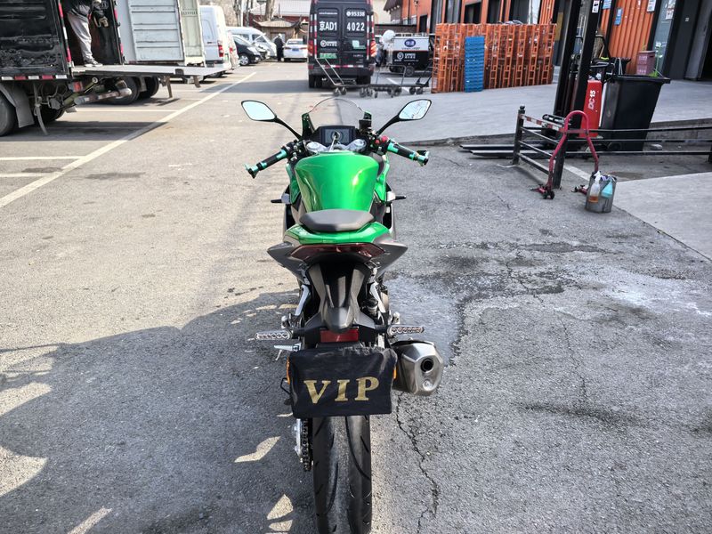 二手贝纳利龙卷风 Tornado 402R