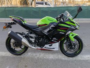 二手川崎Ninja 400