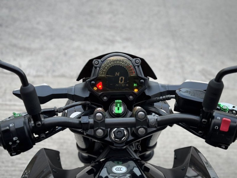 二手川崎Z400