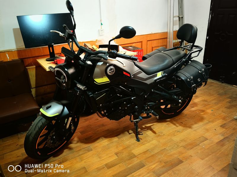 二手贝纳利幼狮 Leoncino 250