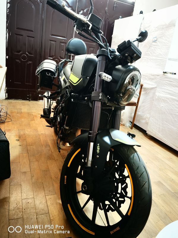 二手贝纳利幼狮 Leoncino 250