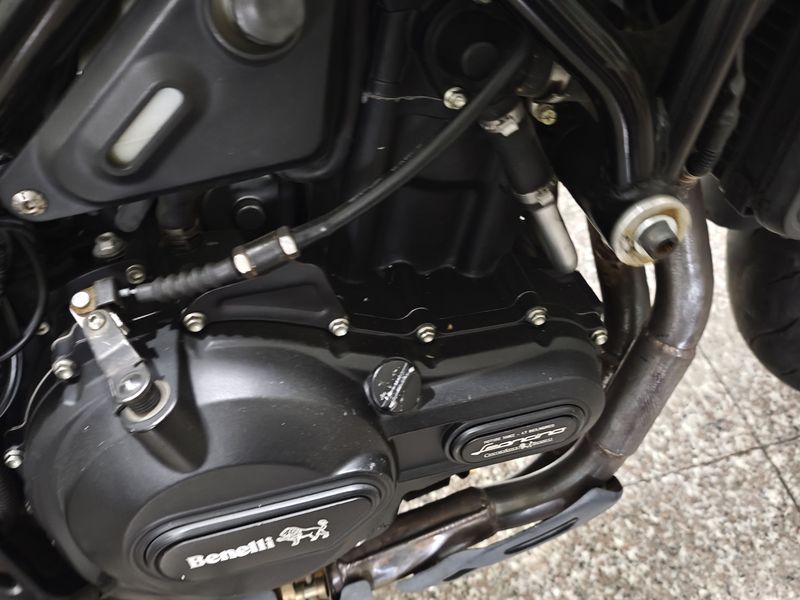 二手贝纳利幼狮 Leoncino 500