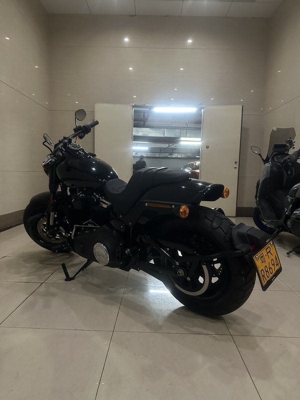 二手哈雷戴维森肥霸 Fat Bob
