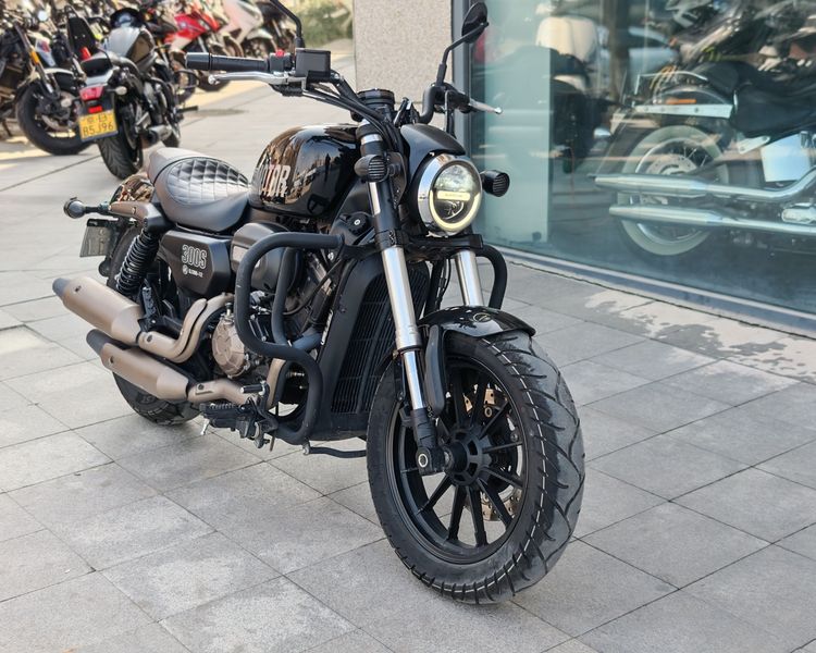 二手QJMOTOR闪300
