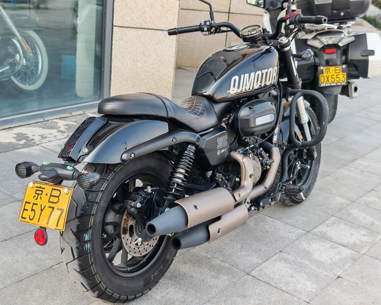 二手QJMOTOR闪300