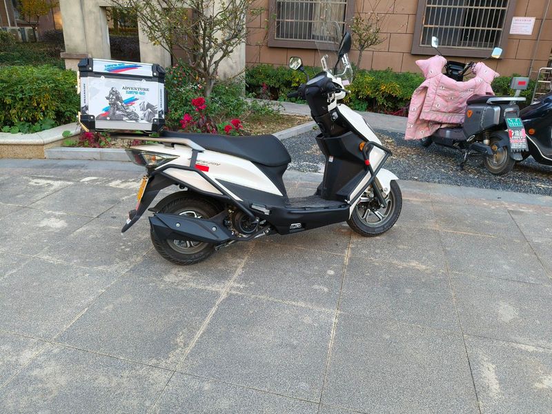 二手济南铃木优驿 UE125T