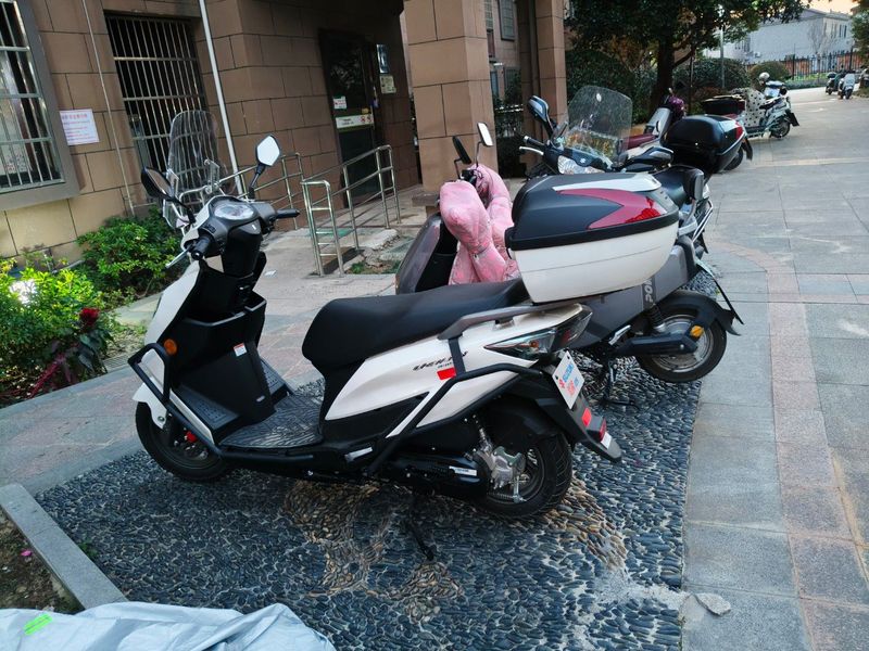 二手济南铃木优驿 UE125T