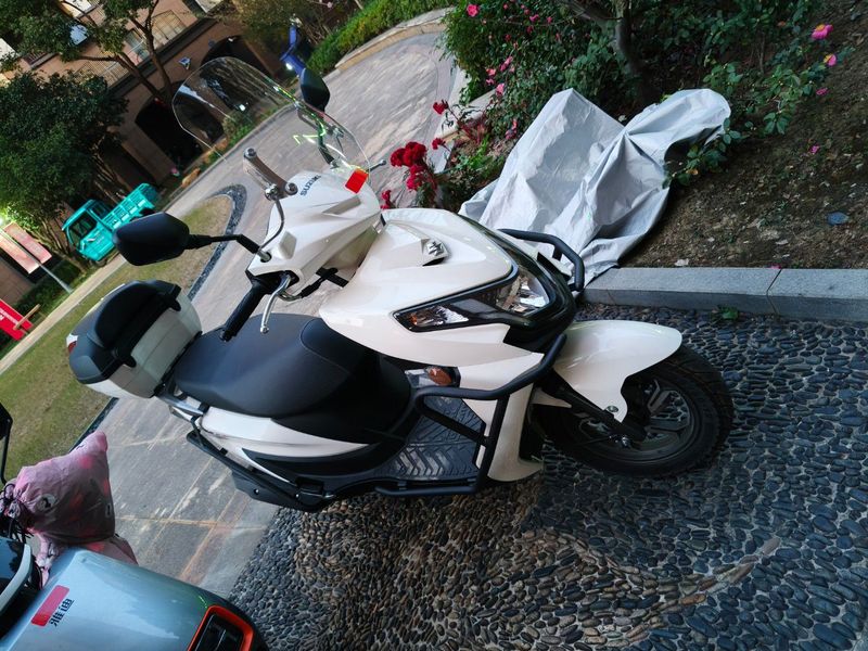 二手济南铃木优驿 UE125T