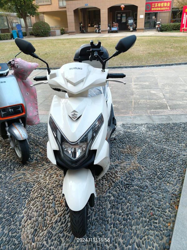 二手济南铃木优驿 UE125T