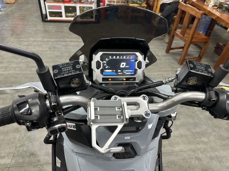 二手三阳哈士奇 Husky ADV150