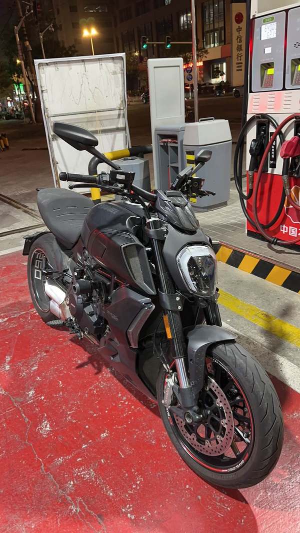 二手杜卡迪Diavel 