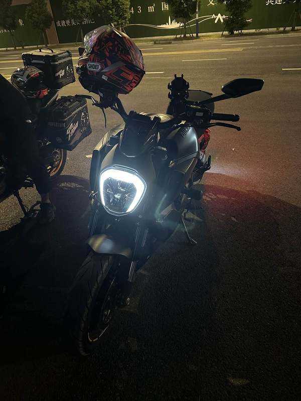 二手杜卡迪Diavel 