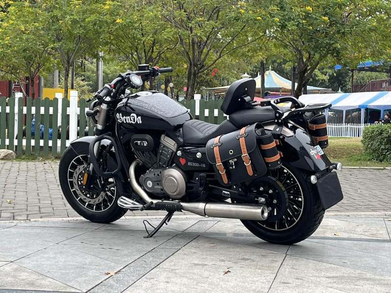 二手奔达Rock300 灰石