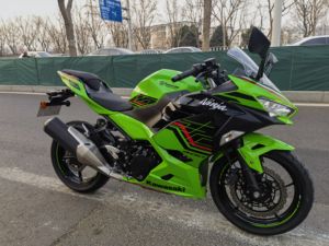 二手川崎Ninja 400