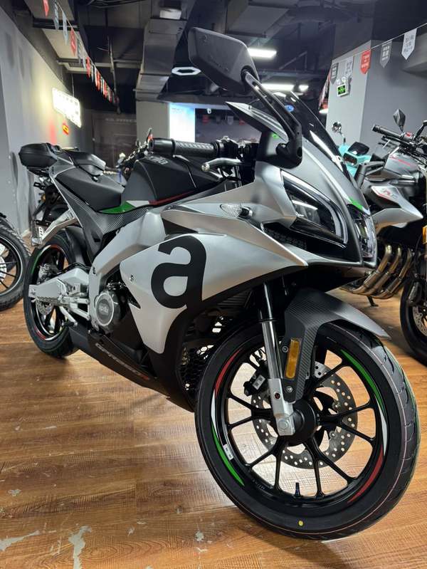 二手宗申阿普利亚GPR250R