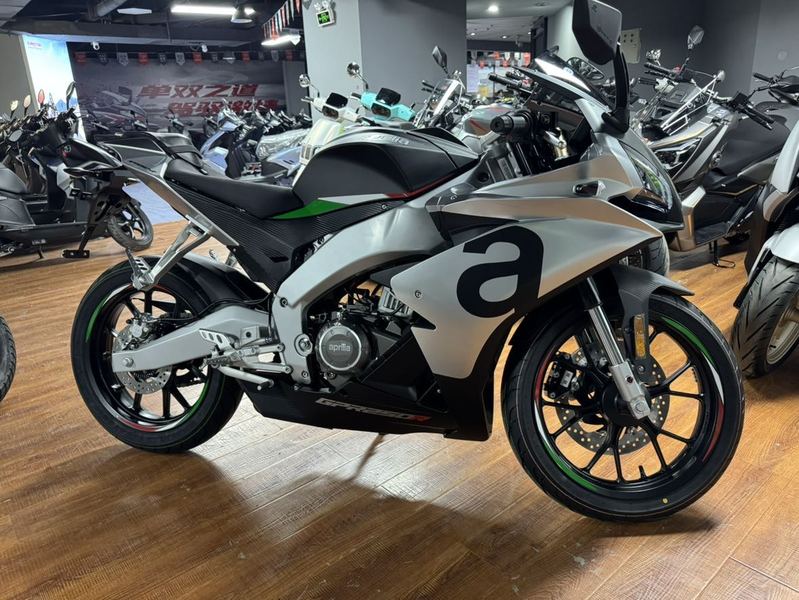 二手宗申阿普利亚GPR250R