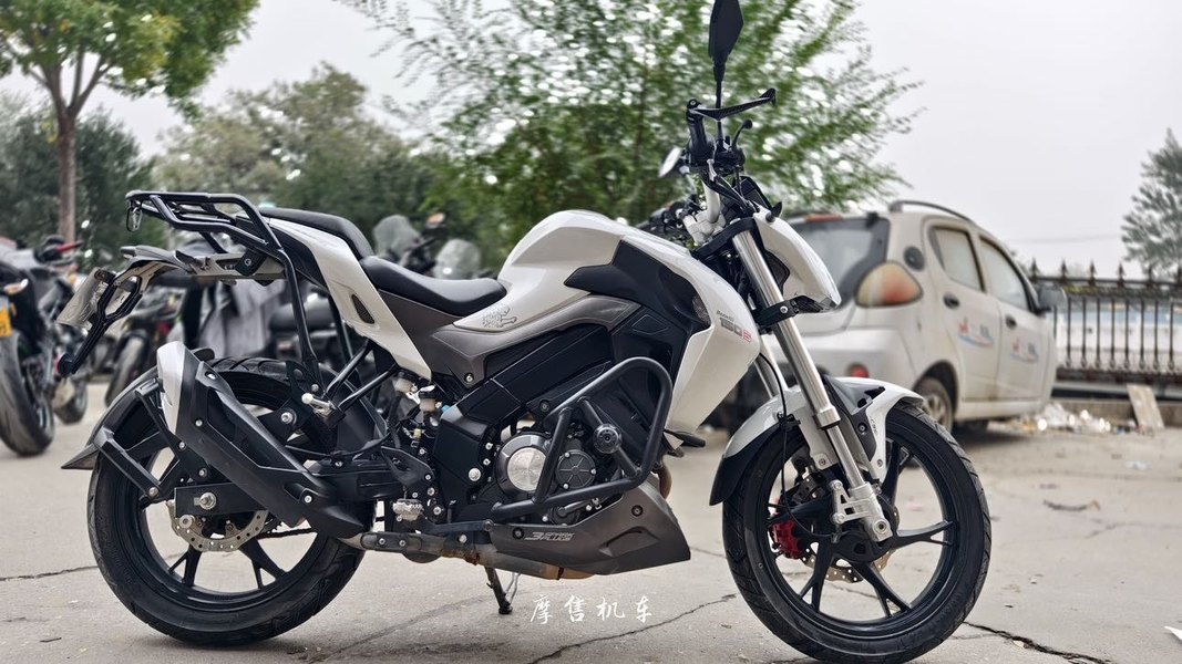 二手贝纳利小迅龙 BN150S